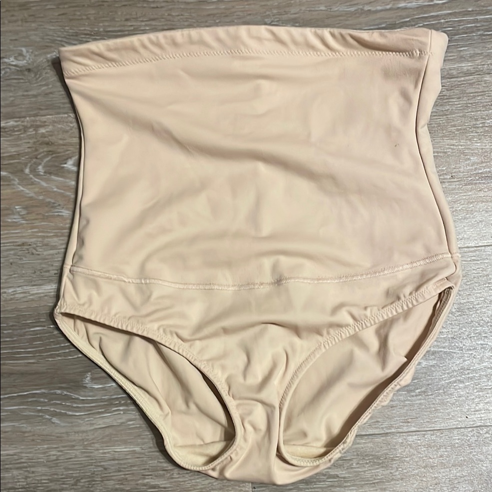 Maidenform Shapewear